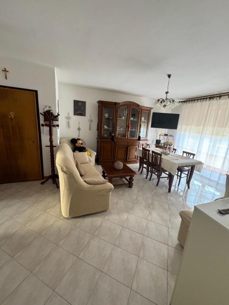 Bellissima Stanza Con Parcheggio Gratuito Apartman Cinquale Kültér fotó